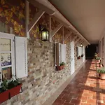 Publo Hotel *