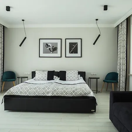 Publo Hotel *